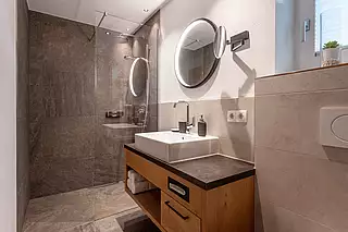 ALMA Appartement Sommer Badezimmer 2 ALMA Appartement Sommer Badezimmer 2