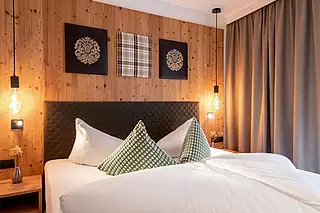 ALMA Frühling Schlafzimmer 2