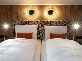 Bett APP Herbst