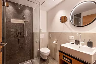 ALMA Appartement WINTER Badezimmer